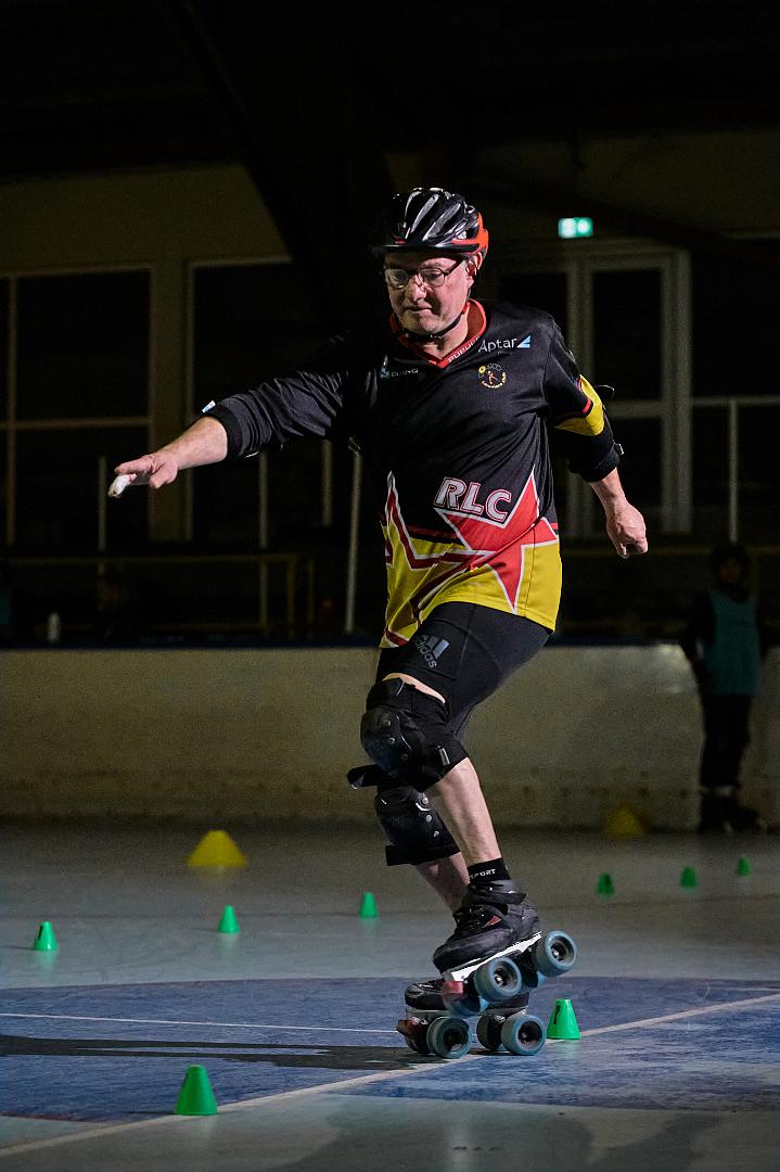 2024-12-03_S01-022